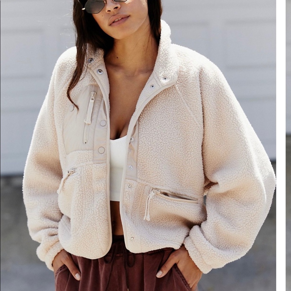Free people hit the slopes fleece - never worn